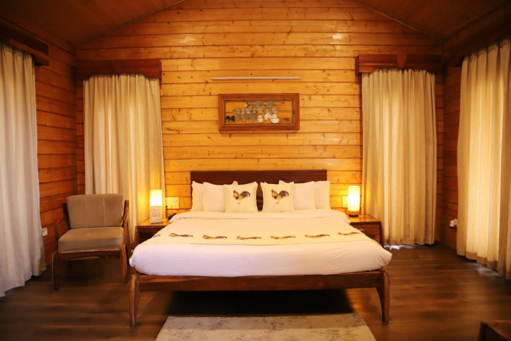 AC Suites Room 2